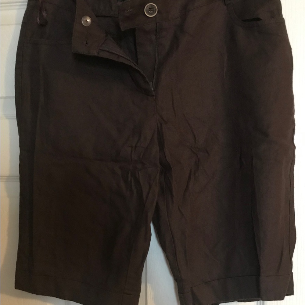 Woman linen short